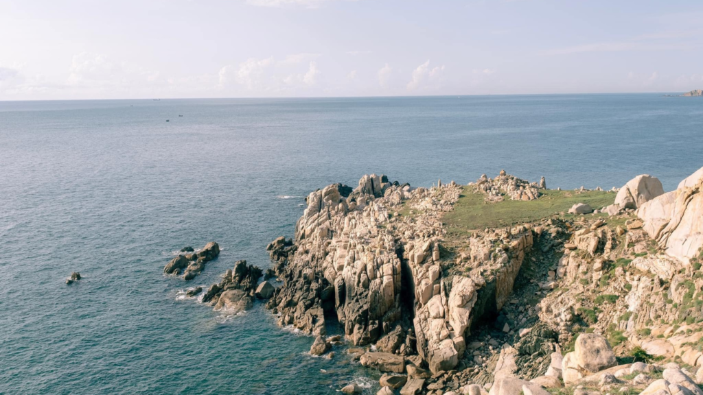 Exploring Vietnam's Hidden Gems: Unveiling Unique Educational Adventures Nui Chua NP